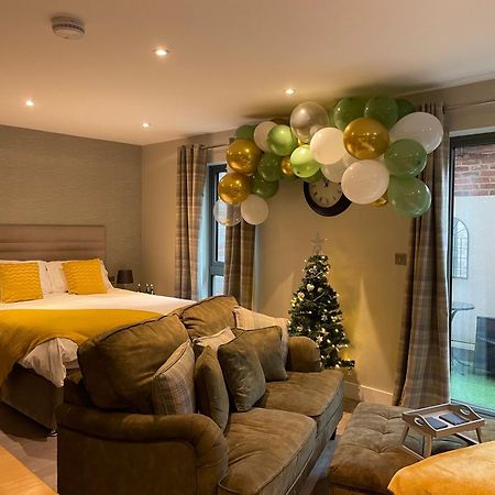 York Staycation With Free Parking Exteriér fotografie